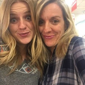 Meet your Posher, Christine